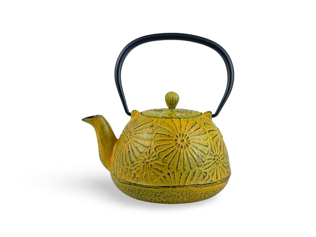 Japanese Taiyo Yellow Cast Iron Tetsubin Teapot - Shizen Cha