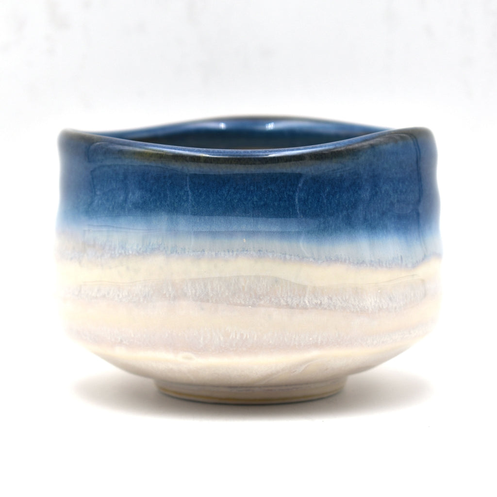 https://shizencha.com/cdn/shop/products/kumo-blue-matcha-tea-bowl-519069_1024x1024.jpg?v=1584674830